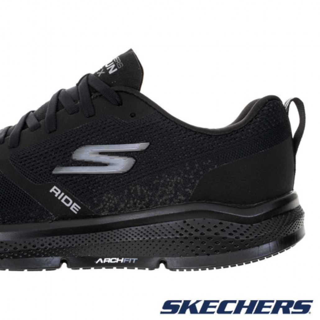 skechers_20221227173637_330442.jpg
