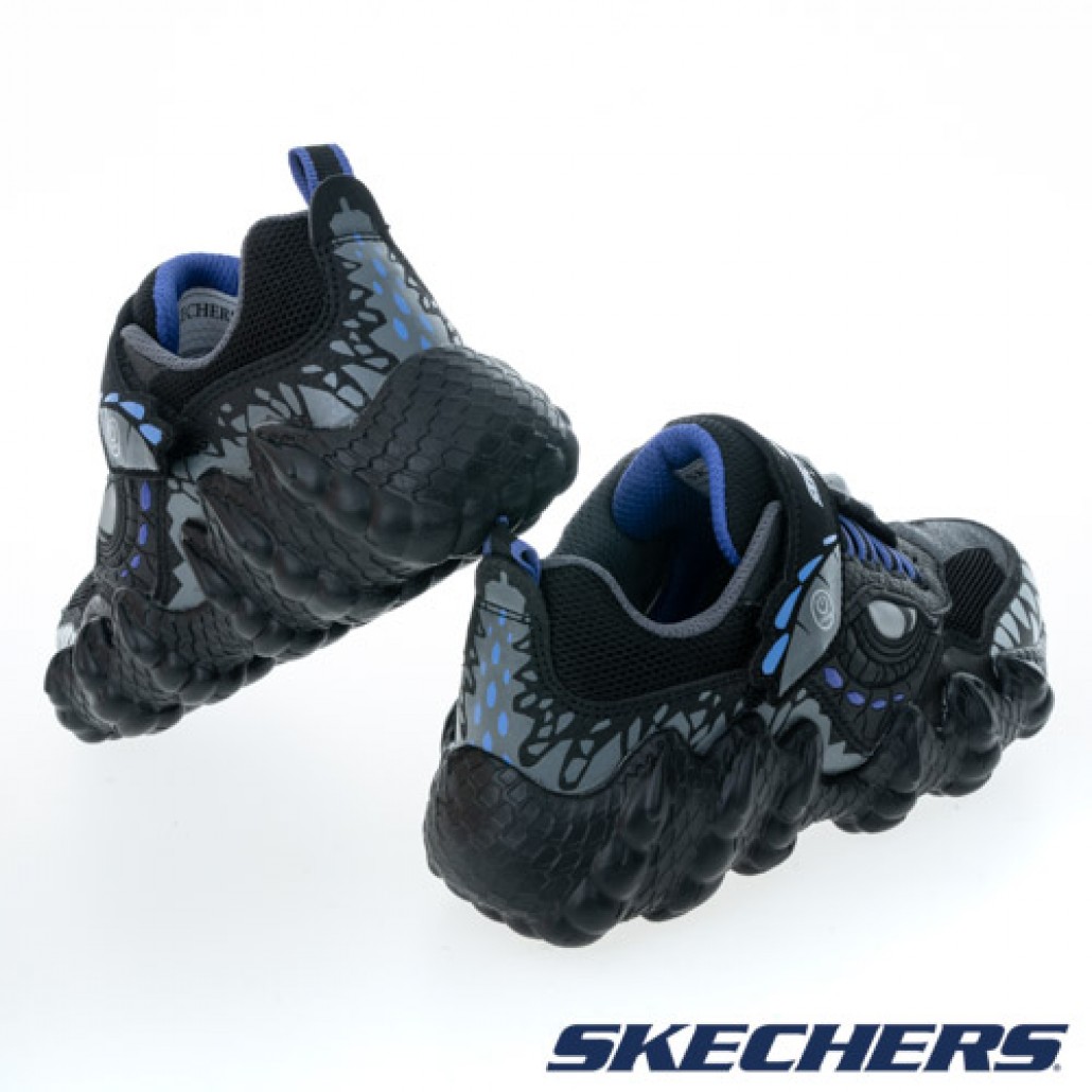 skechers_20230312173237_227825.jpg