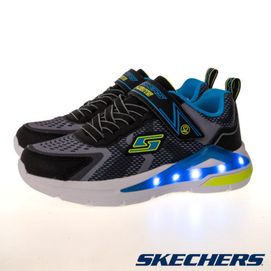 skechers_20230312190748_328459.jpg