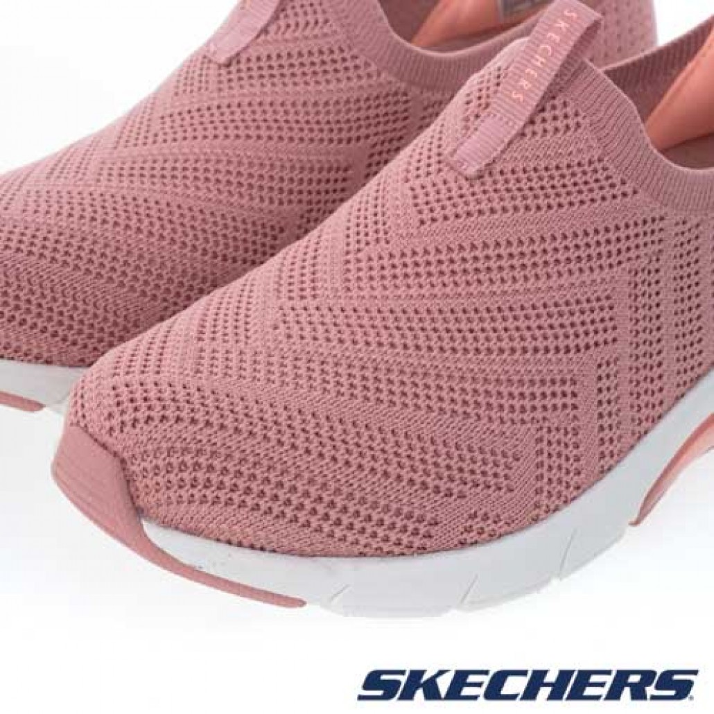 skechers_20230407232808_890002.jpg