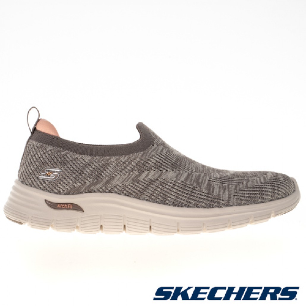 skechers_20230427093634_165659.jpg