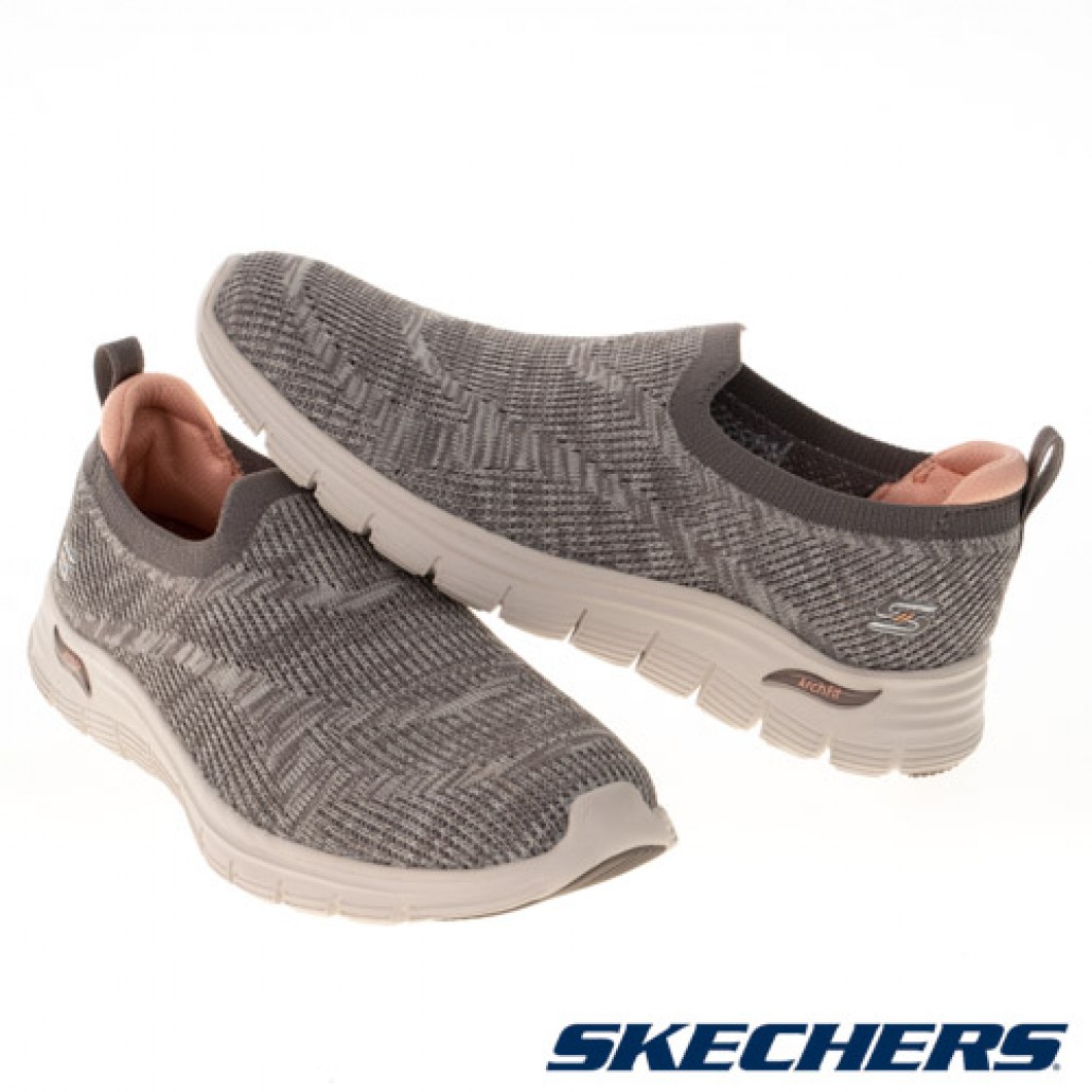 skechers_20230427093635_957560.jpg