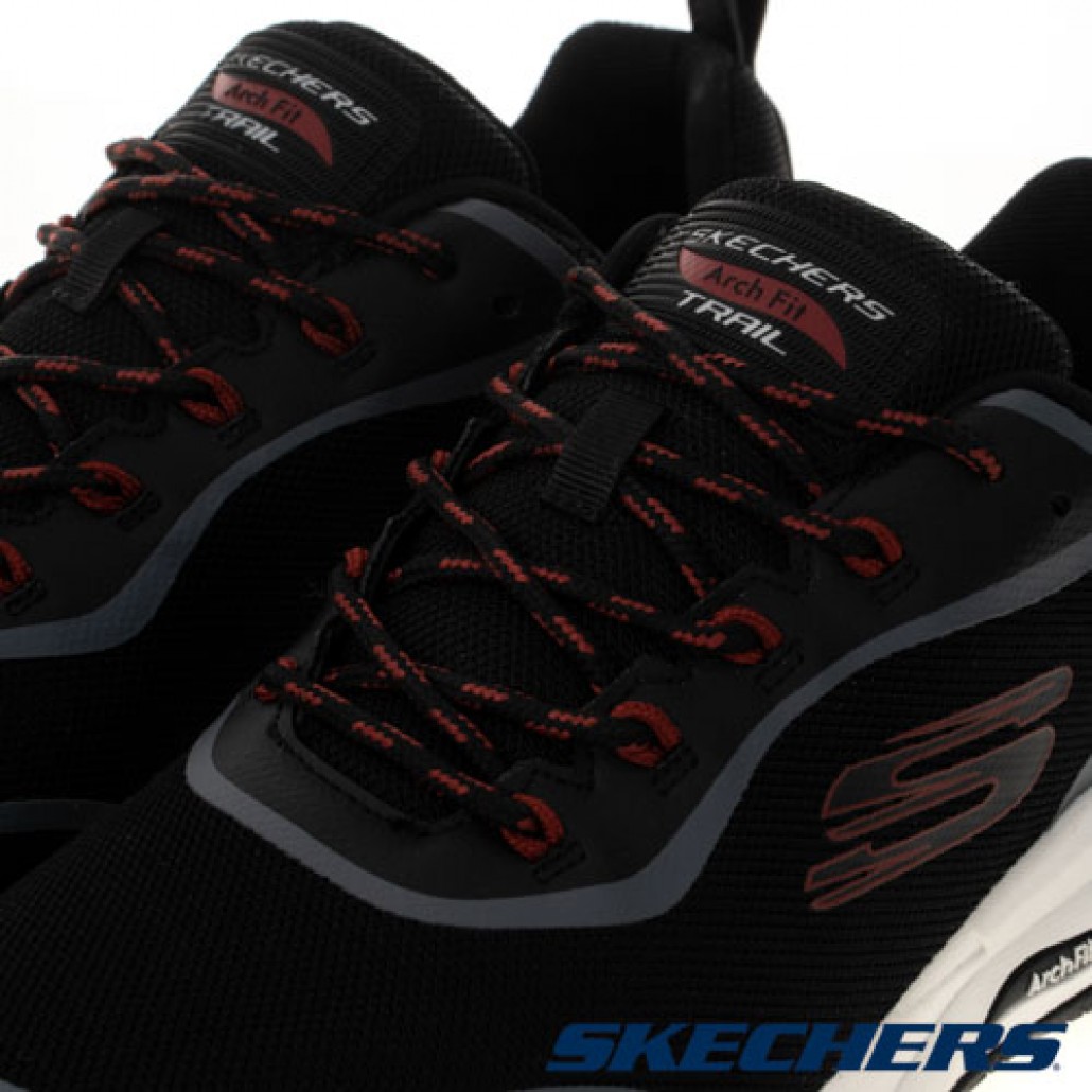 skechers_20230427093642_638639.jpg