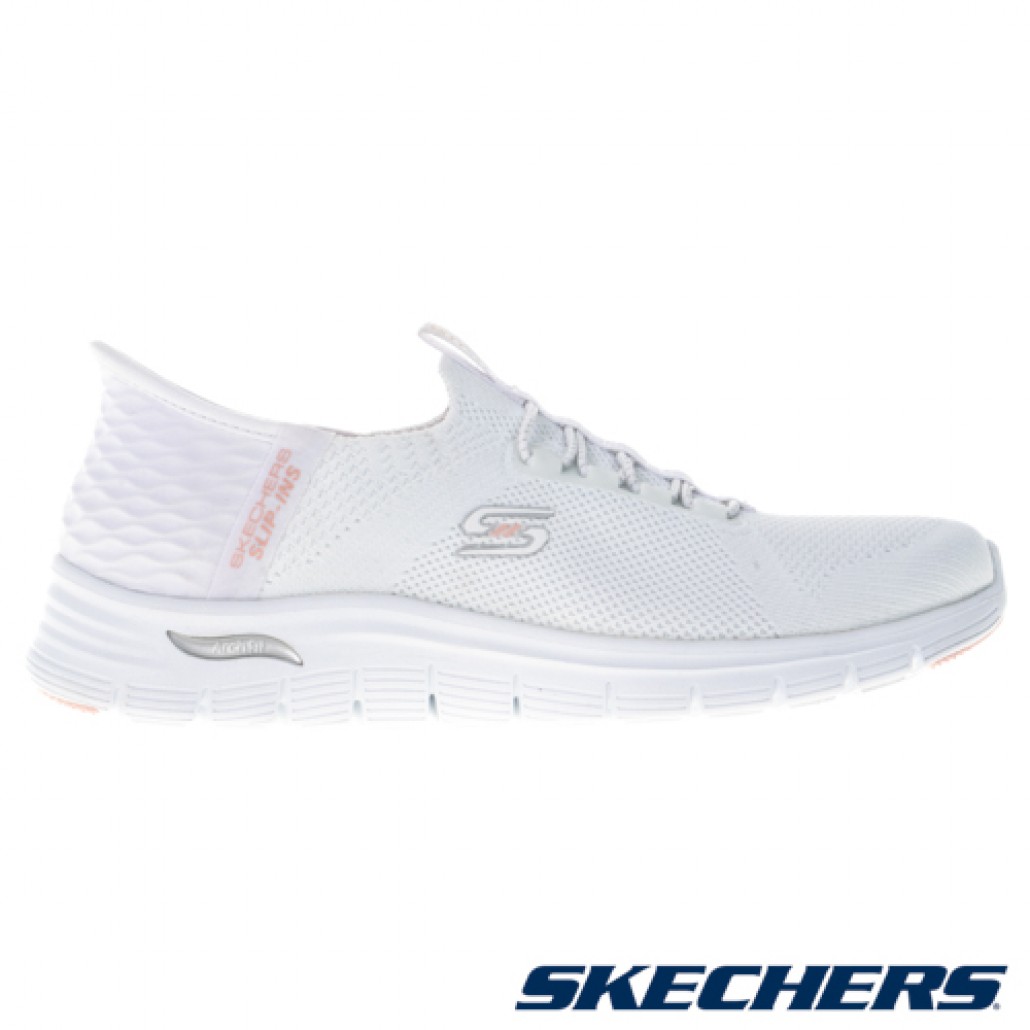 瞬穿舒適科技 ARCH FIT VISTA(104379WHT)