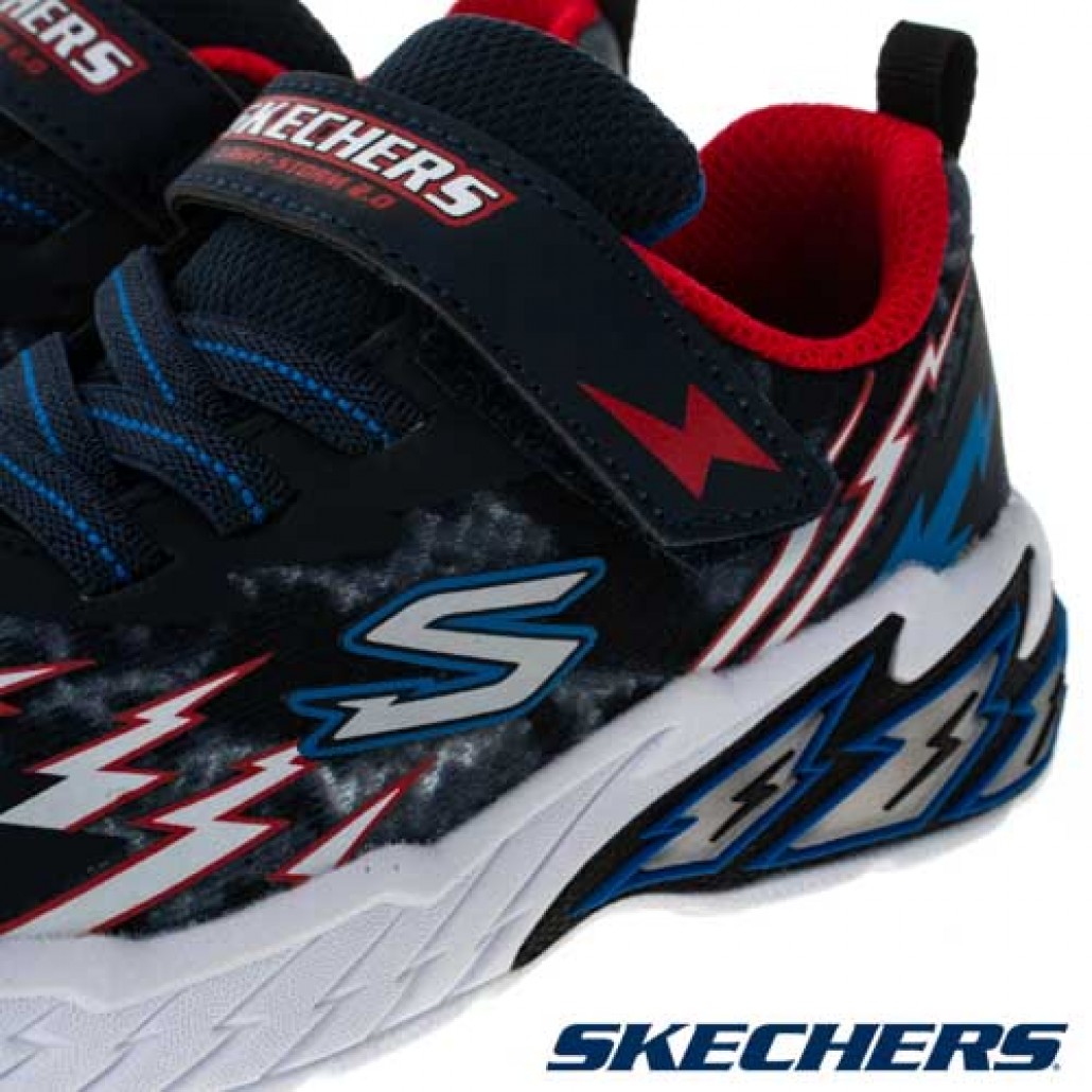 skechers_20230428105311_204368.jpg