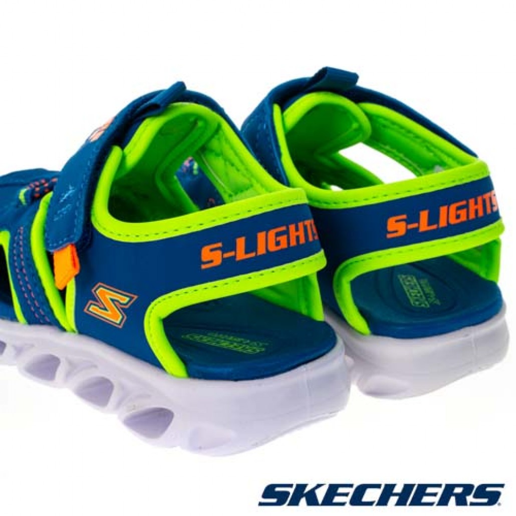 skechers_20230428105312_817278.jpg