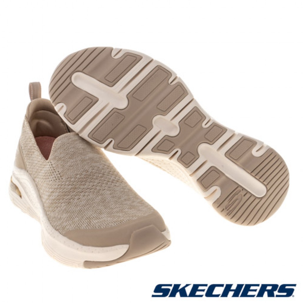 skechers_20230509103849_313005.jpg