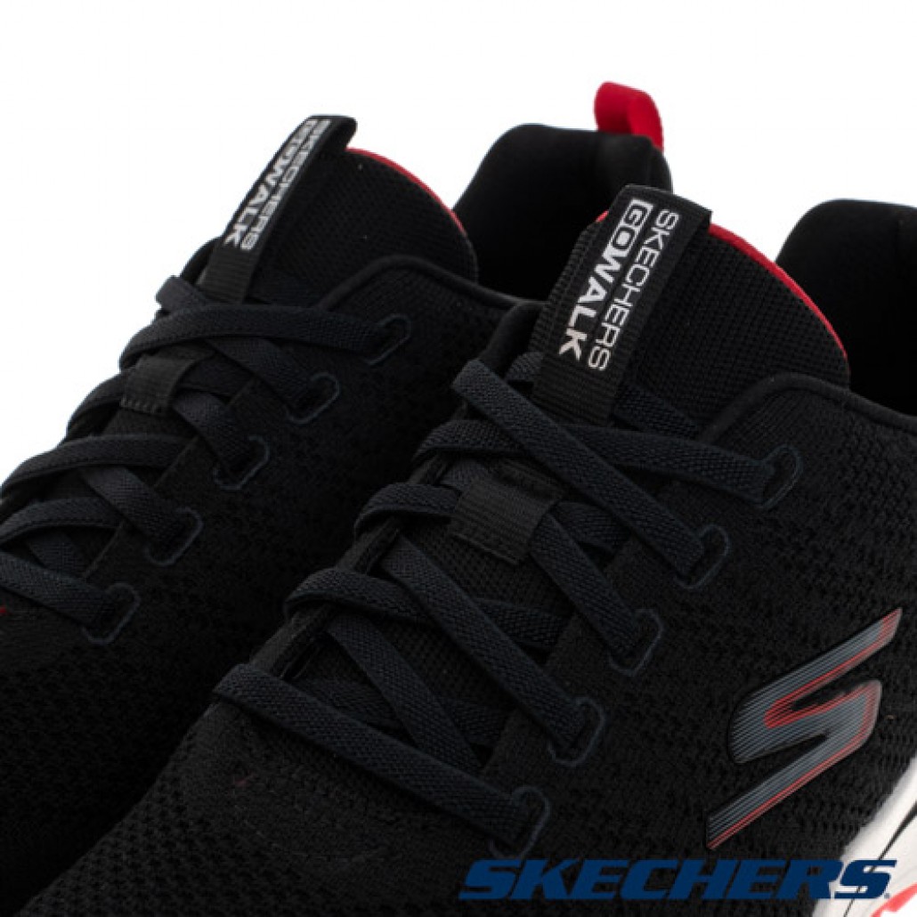 skechers_20230526152942_658300.jpg