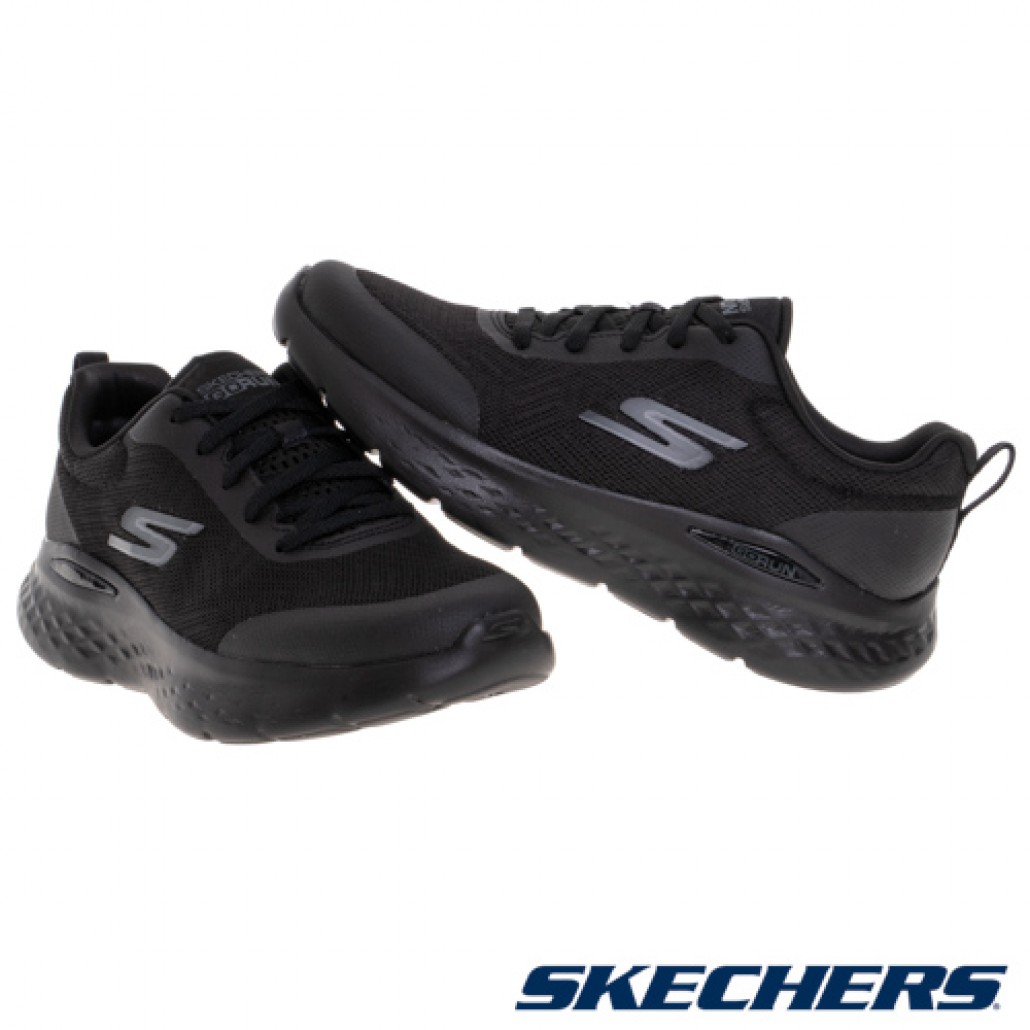 skechers_20230608171556_728131.jpg