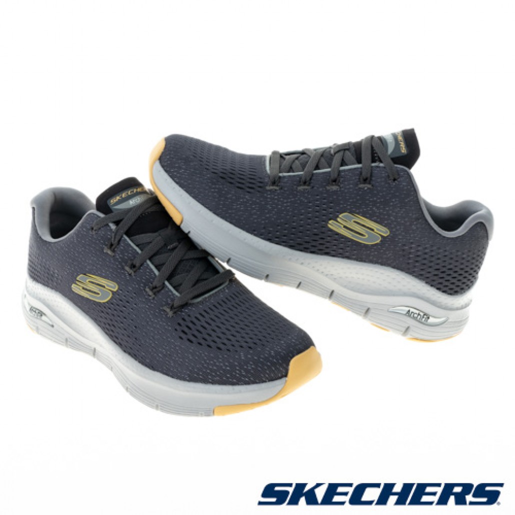 skechers_20230630173040_234433.JPG