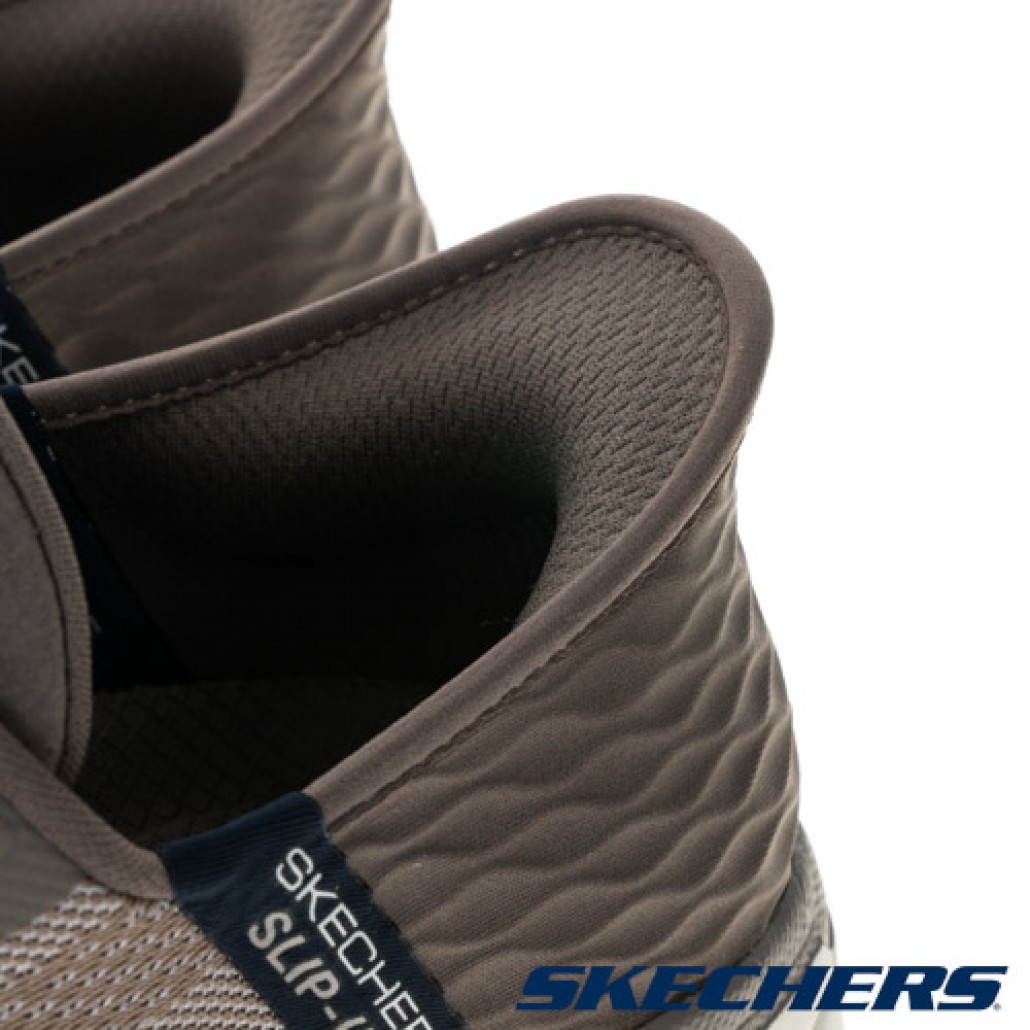skechers_20230705150055_280582.jpg