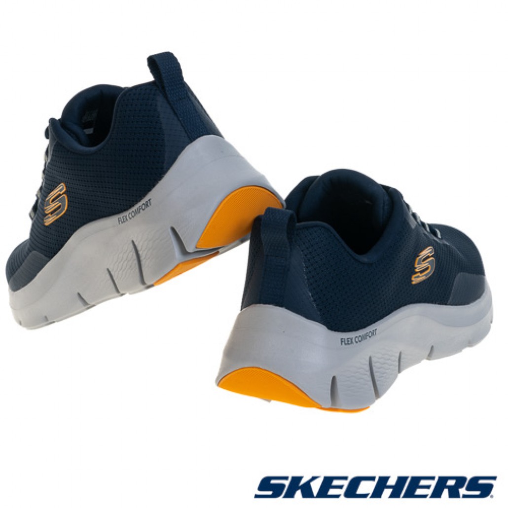 skechers_20230726163712_133183.jpg