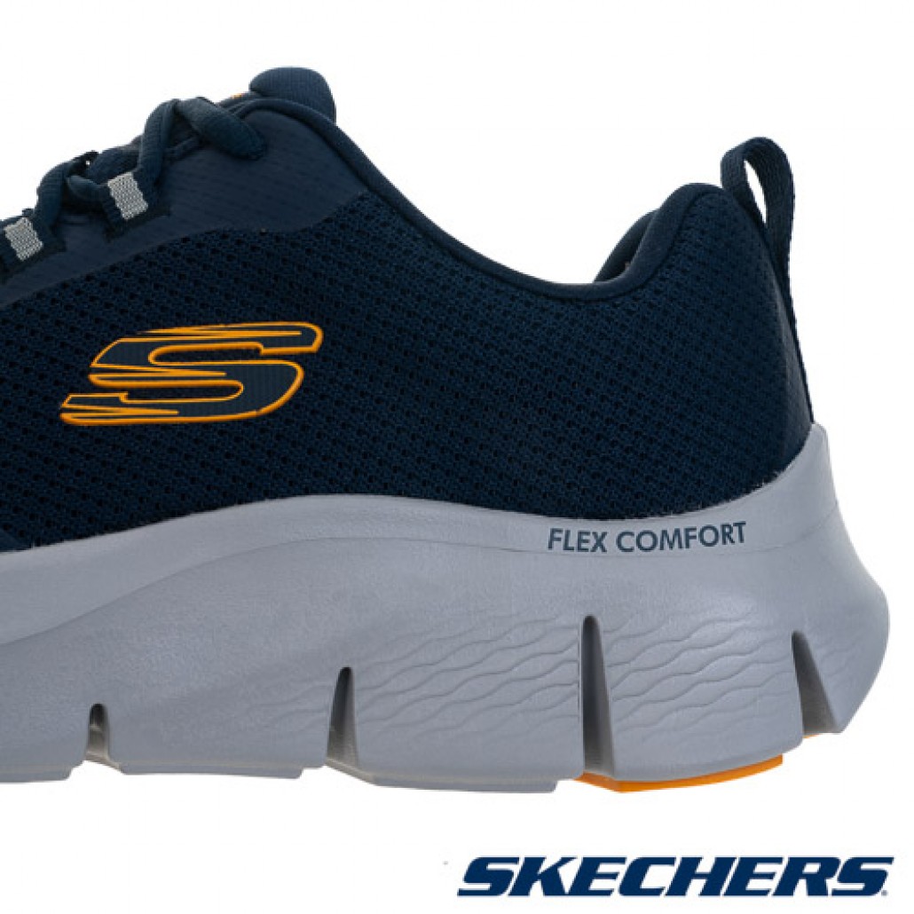 skechers_20230726163712_156869.jpg