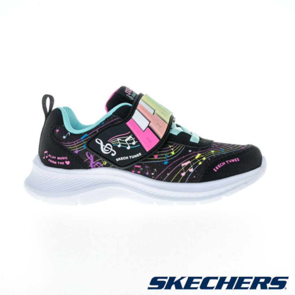 skechers_20230818115613_912420.jpg