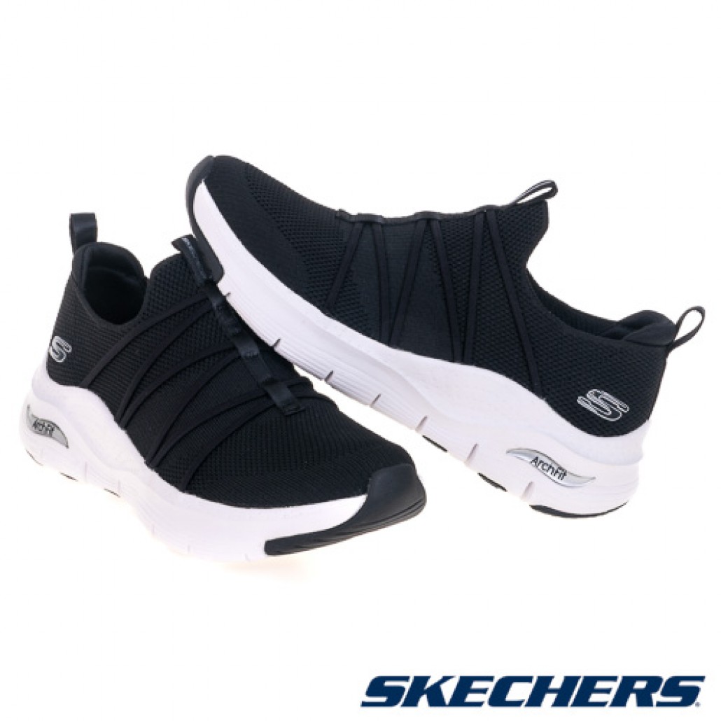 skechers_20230923163447_112523.jpg