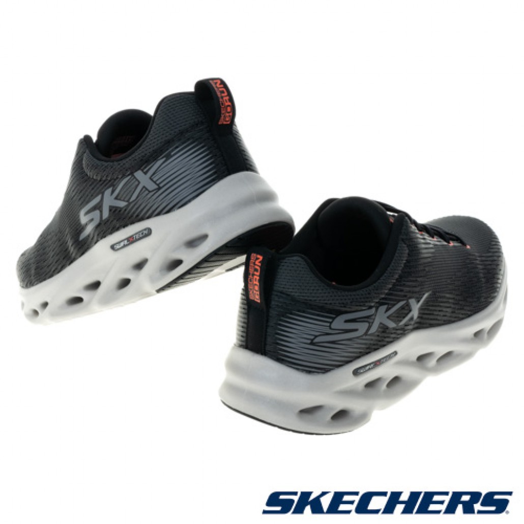 skechers_20231011173110_364560.jpg