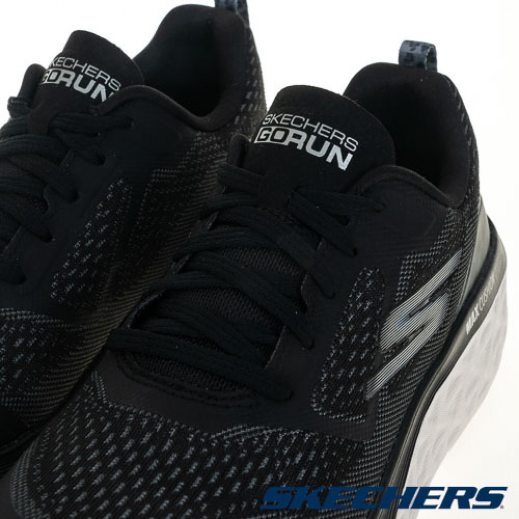 skechers_20231031174023_440117.jpg
