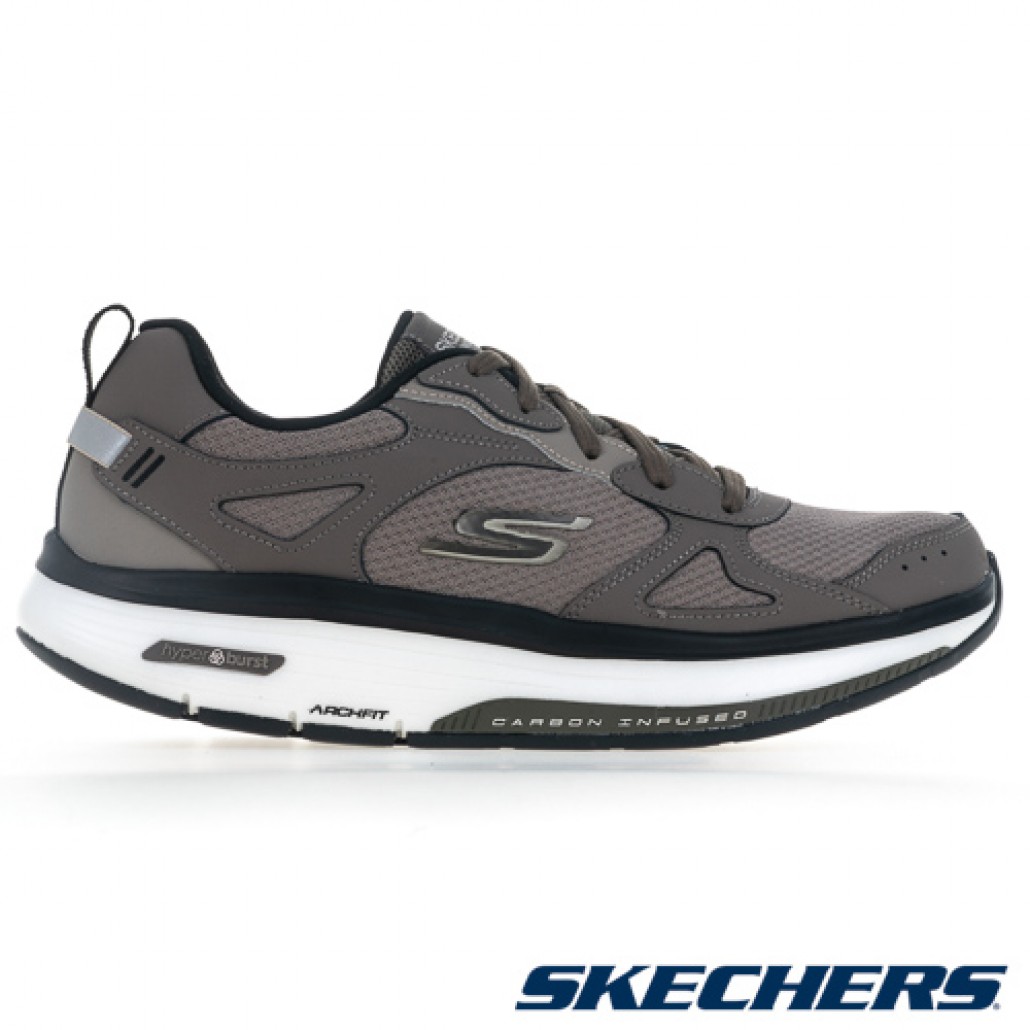 skechers_20231208010039_464459.jpg