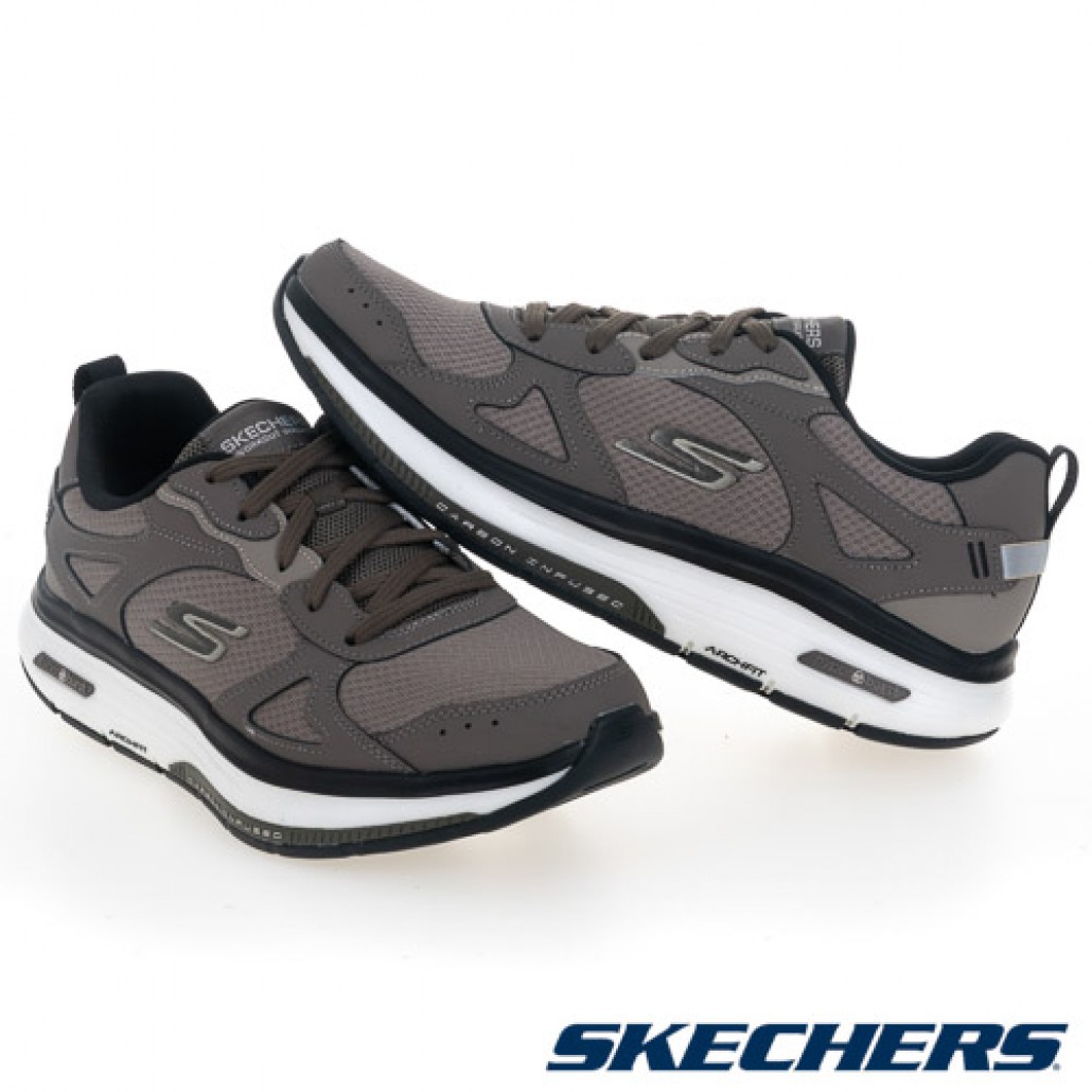 skechers_20231208010039_694028.jpg