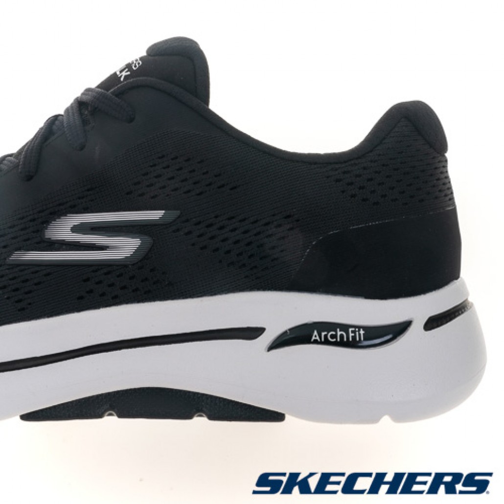 skechers_20231219180859_646782.jpg