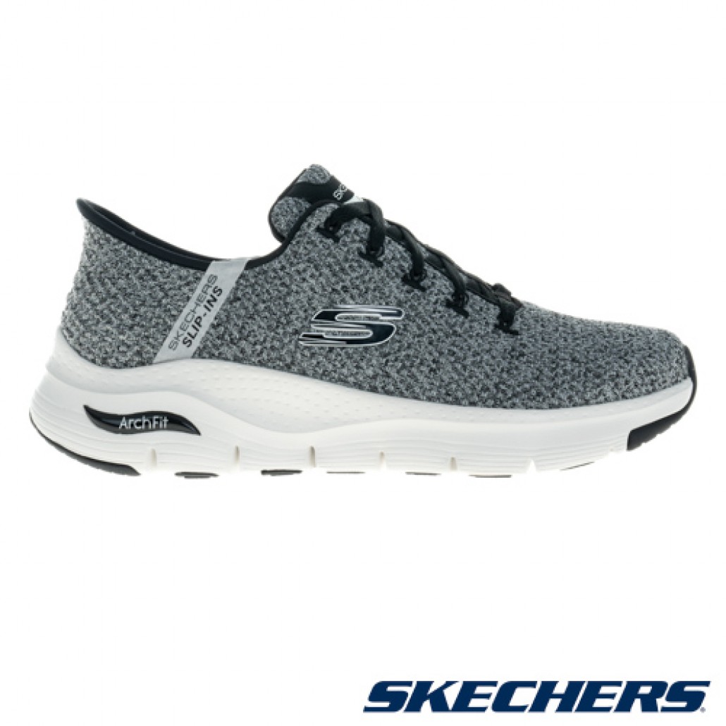skechers_20240116213655_358078.jpg