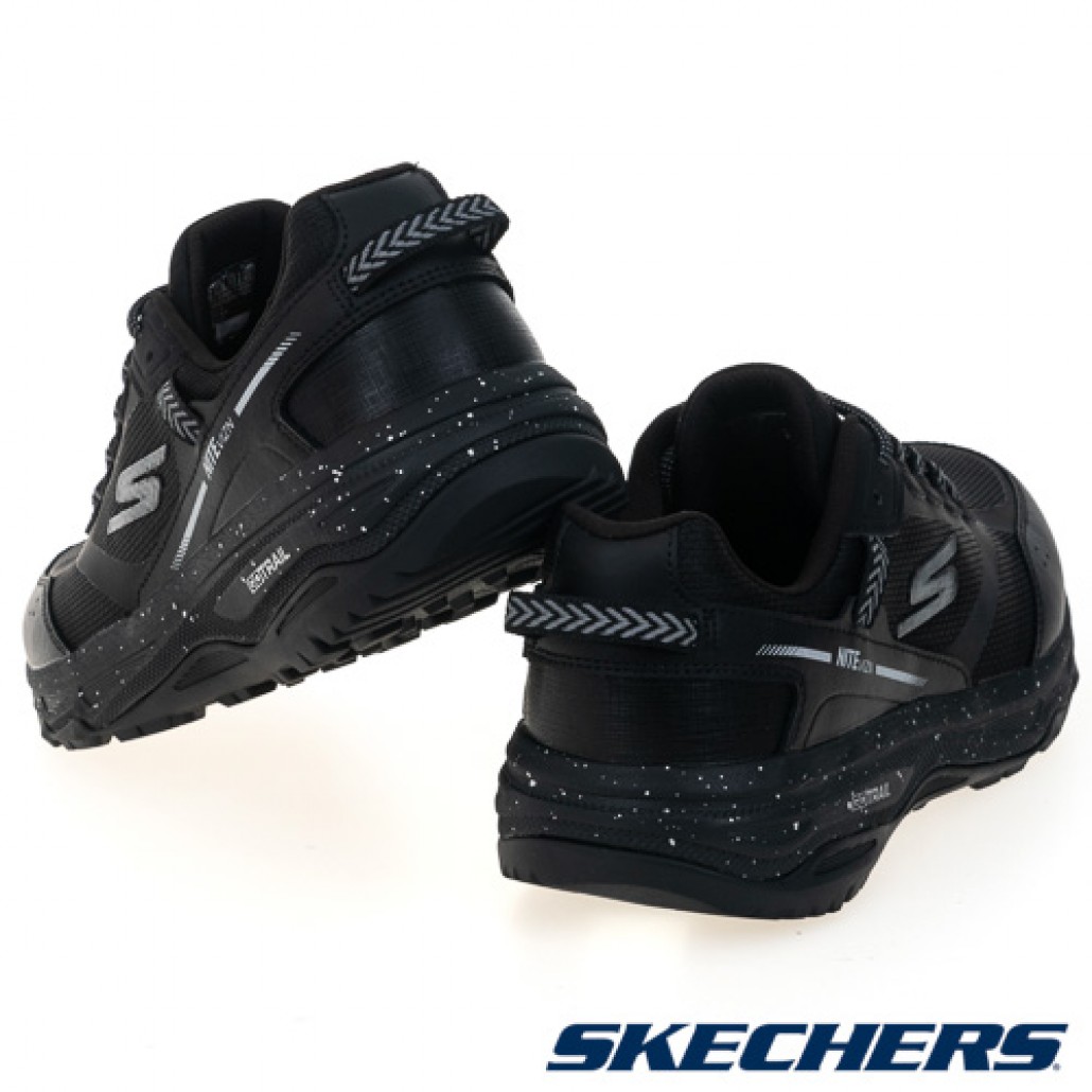 skechers_20240220180243_364614.jpg