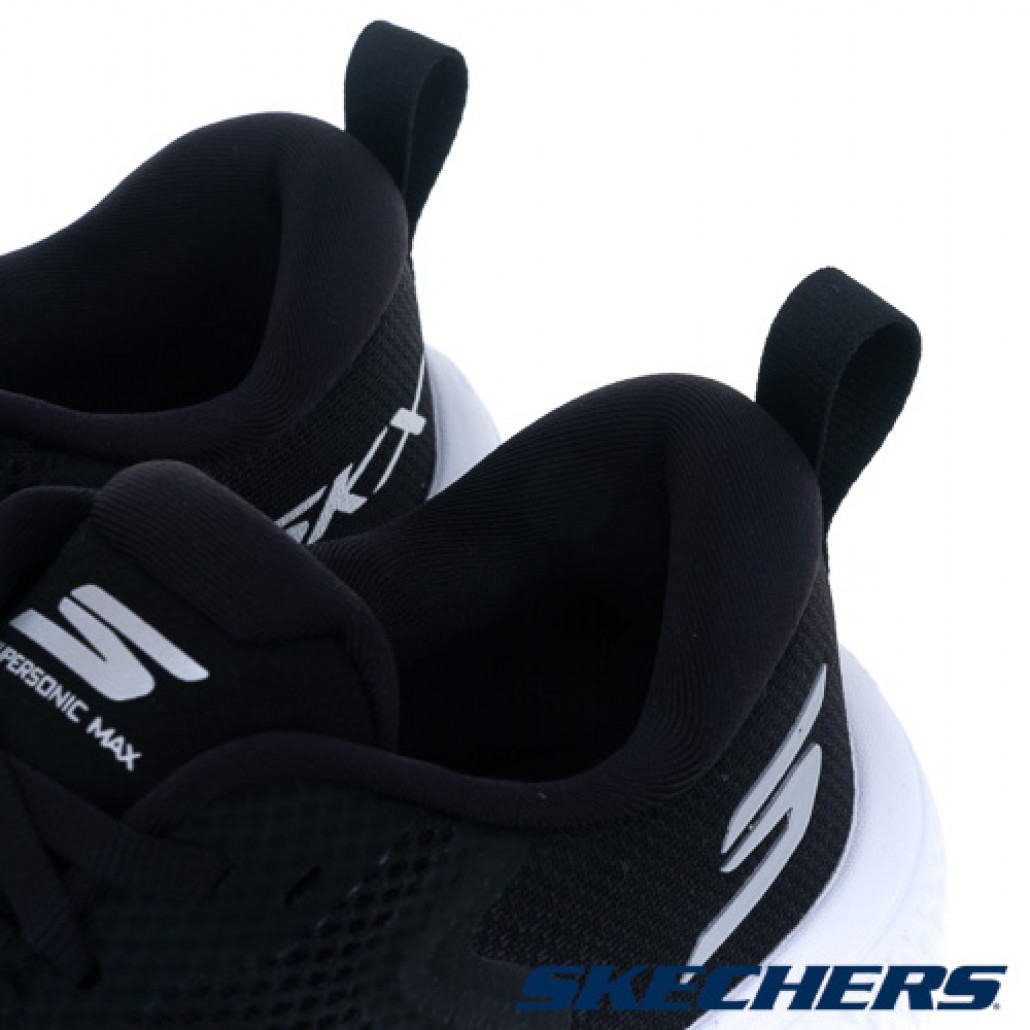 skechers_20240317210521_343672.jpg
