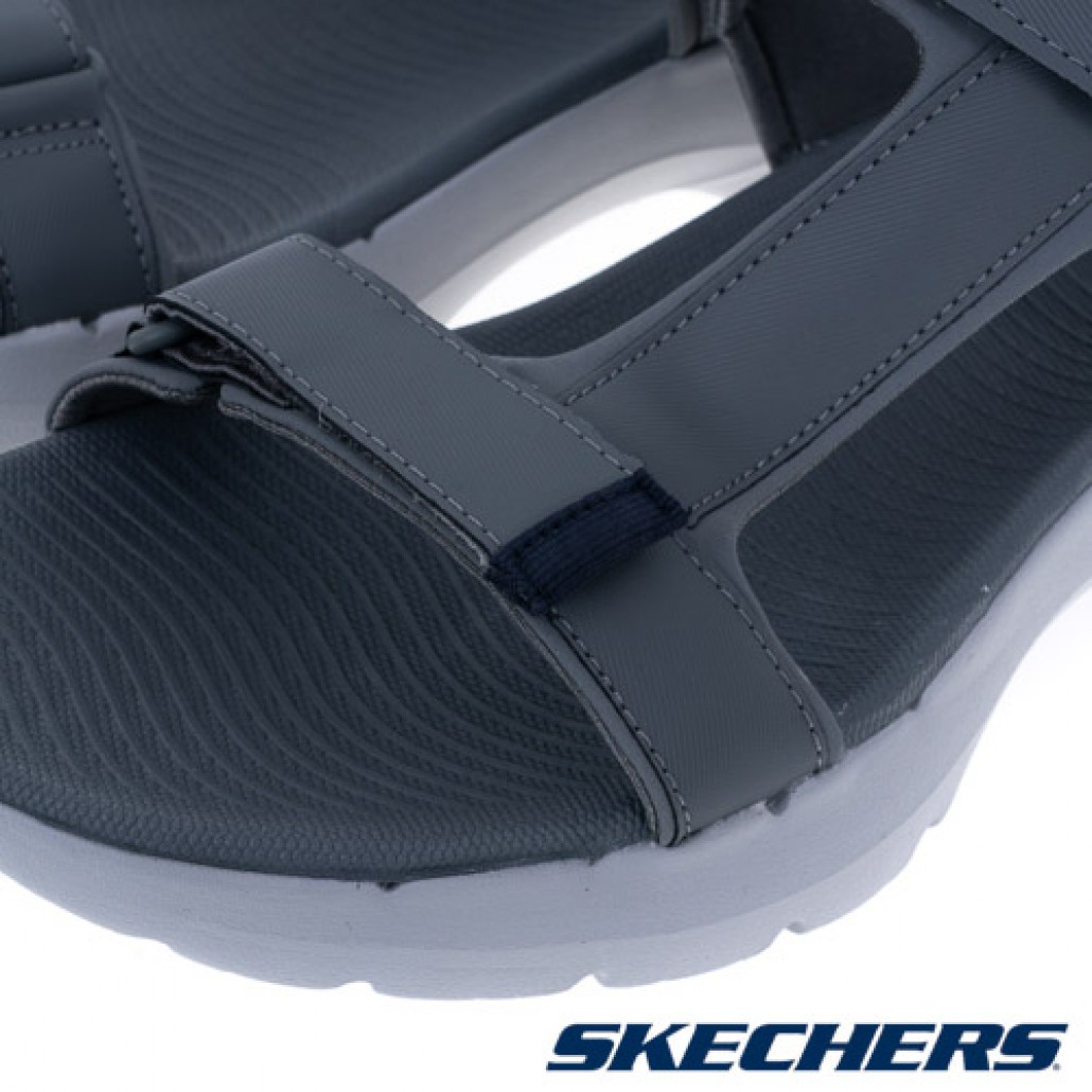 skechers_20240317210535_715344.jpg