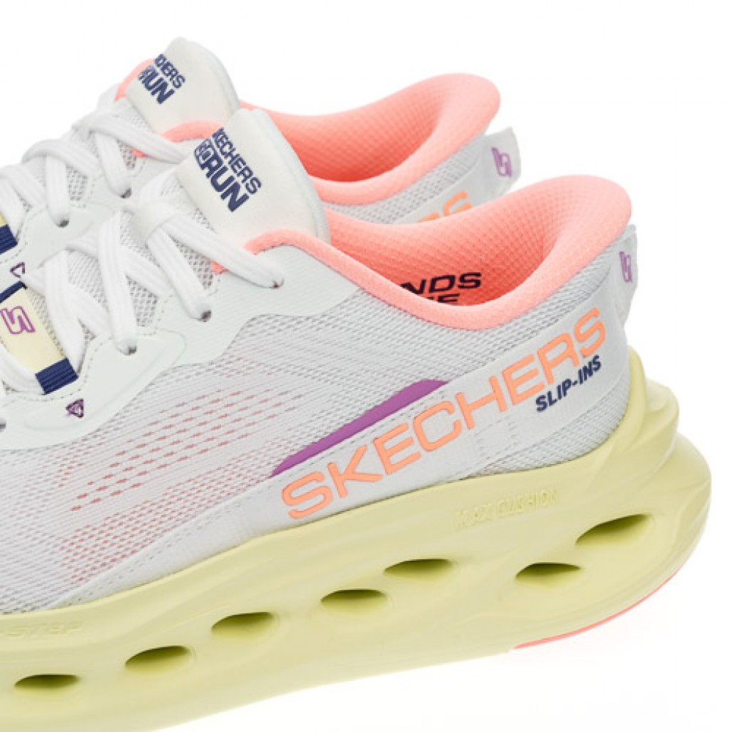 瞬穿舒適科技 GO RUN MAX CUSHIONING GLIDE-STEP