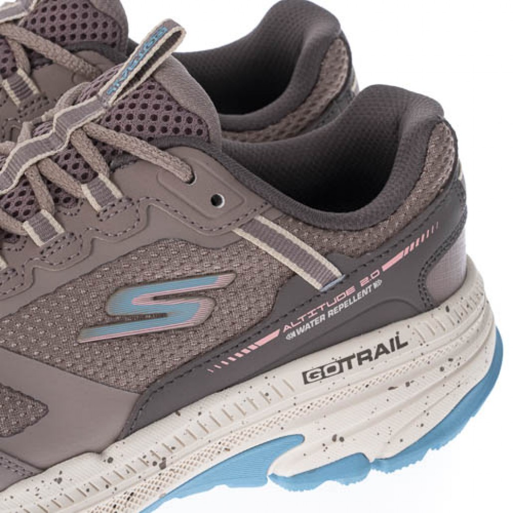 GO RUN TRAIL ALTITUDE 2.0 寬楦款