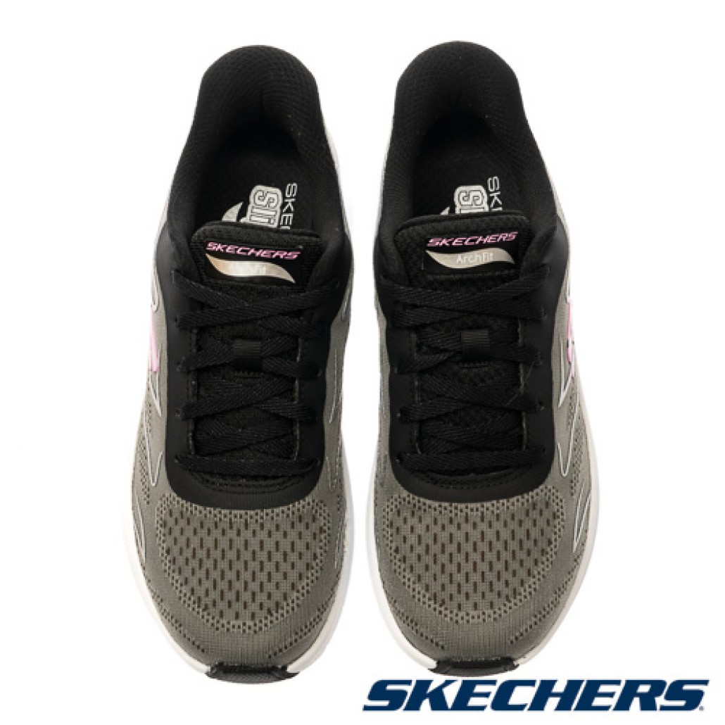 skechers_20250627181727_509261.jpg