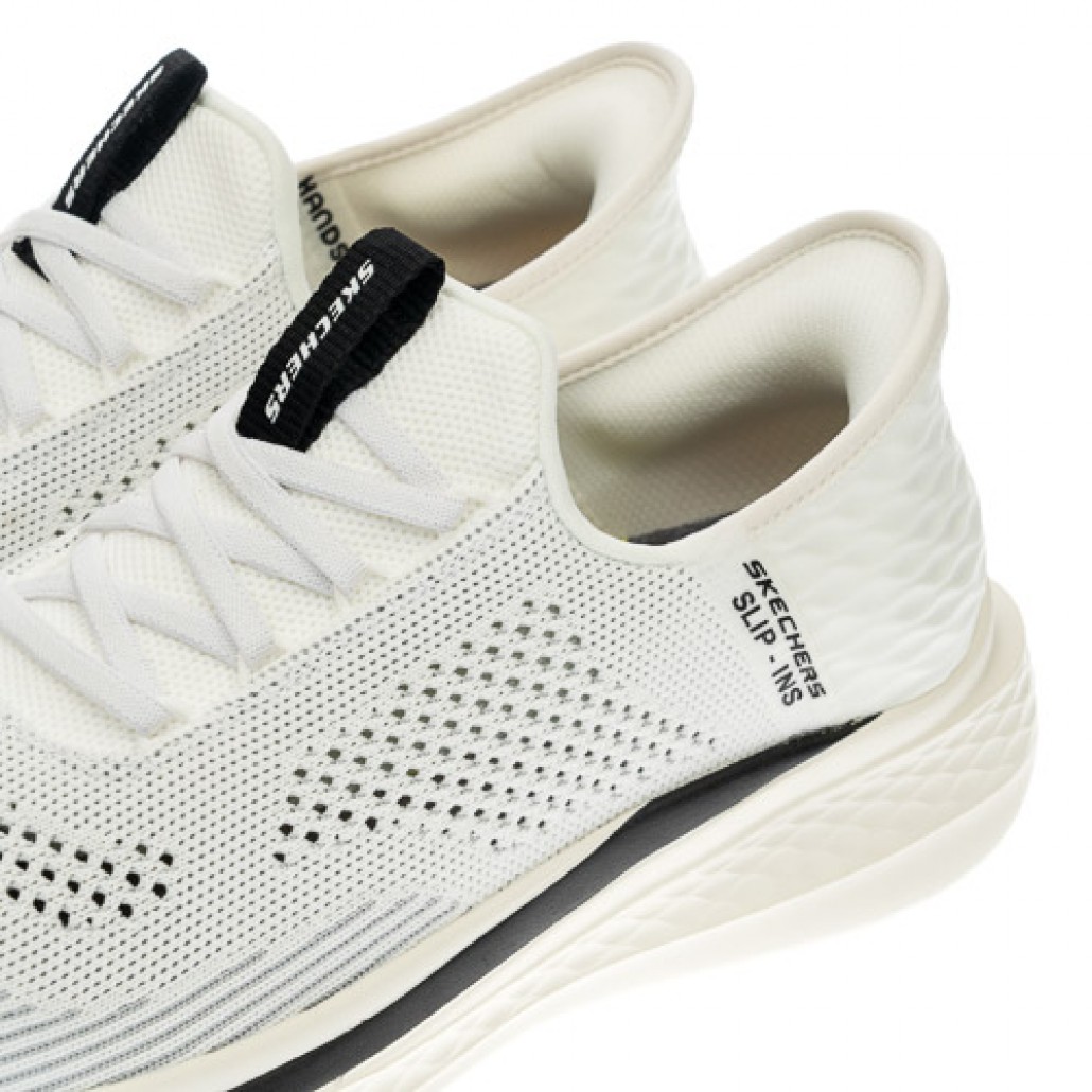 瞬穿舒適科技 SLADE