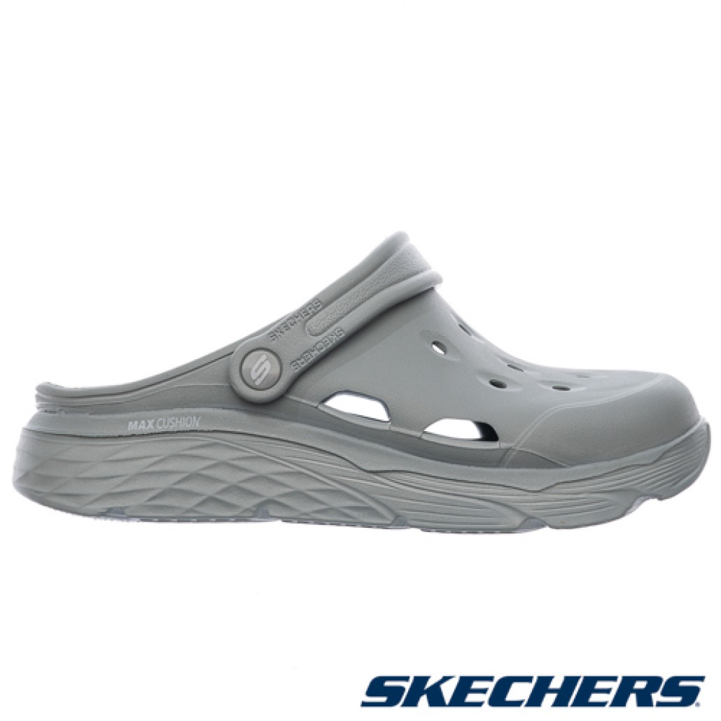 MAX CUSHIONING FOAMIES