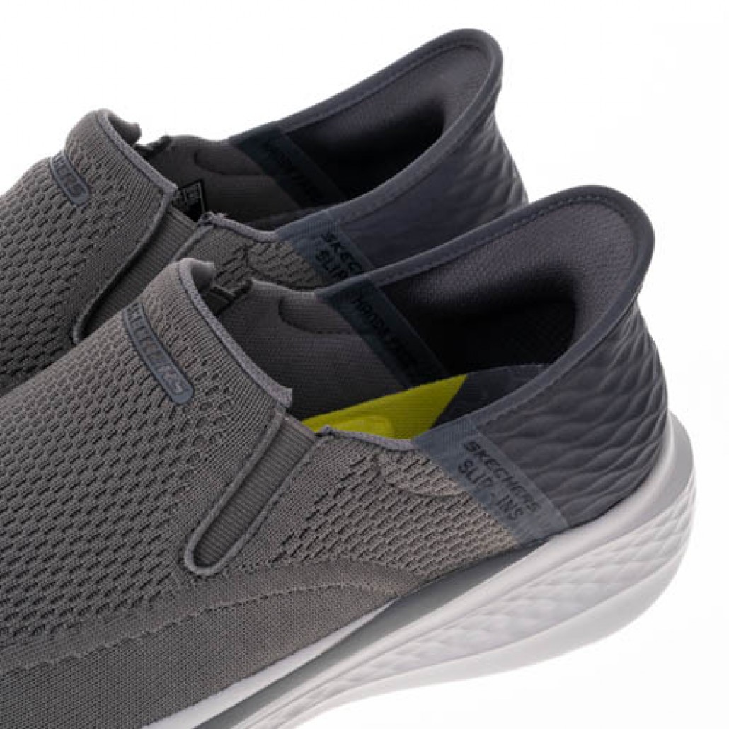 瞬穿舒適科技SLADE