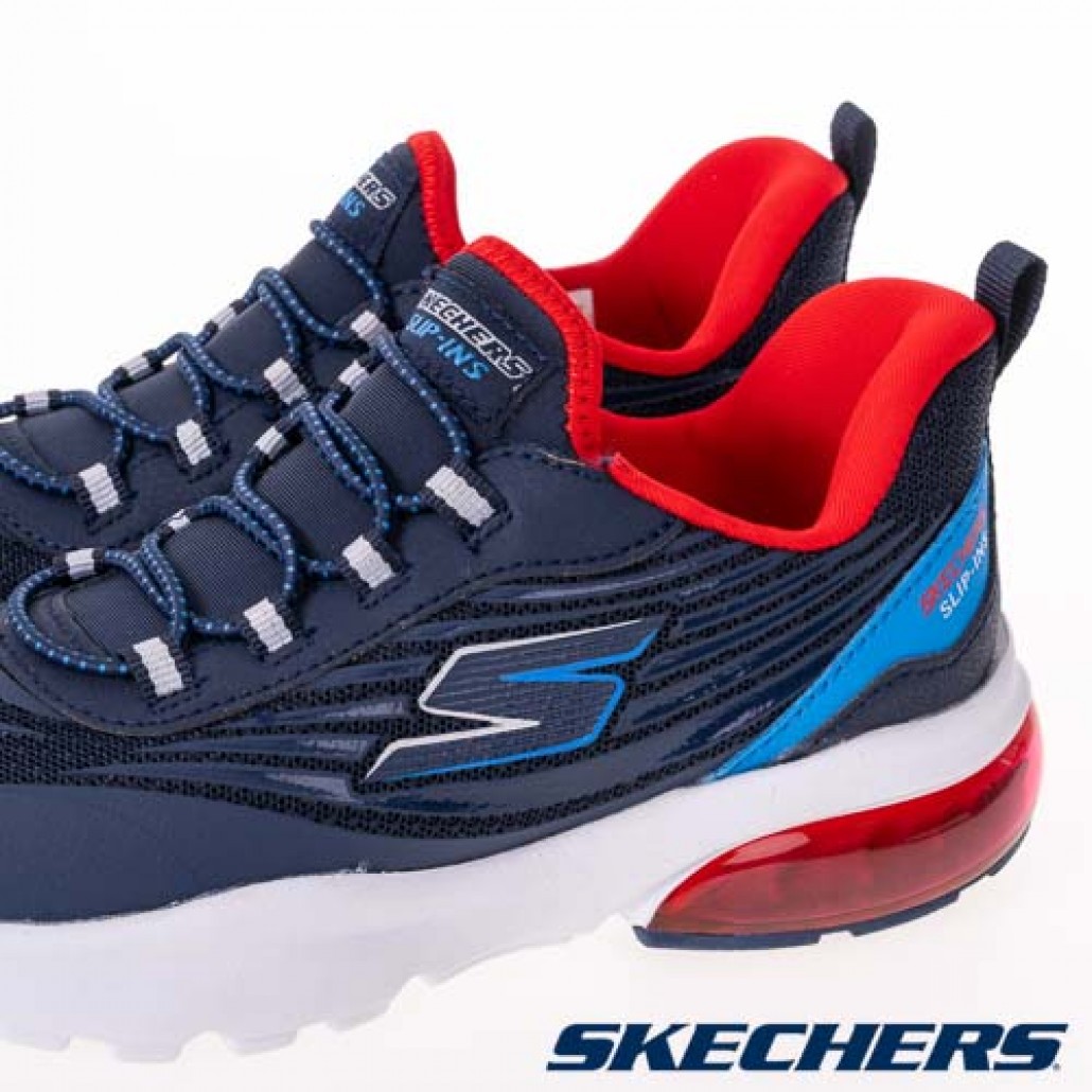 瞬穿舒適科技SKECHERS RAZOR AIR