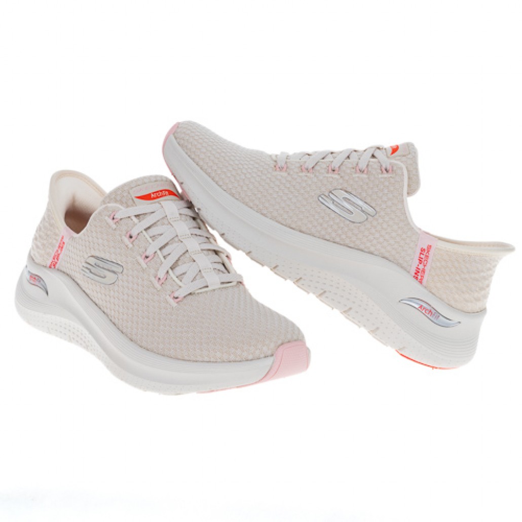 瞬穿舒適科技ARCH FIT 2.0