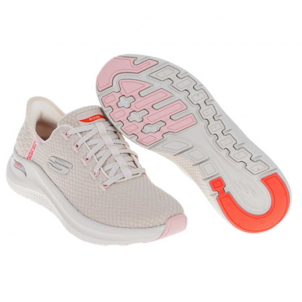 瞬穿舒適科技ARCH FIT 2.0