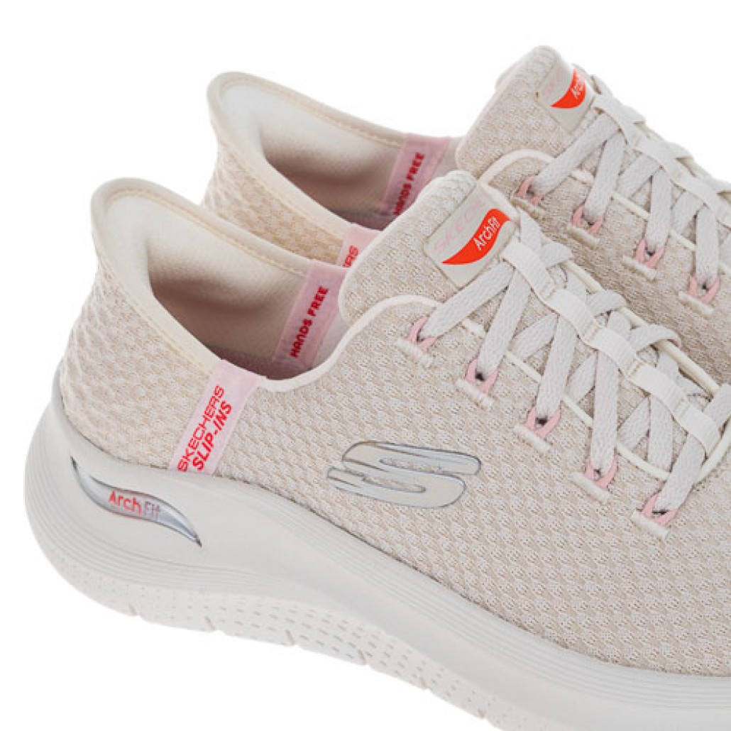 瞬穿舒適科技ARCH FIT 2.0