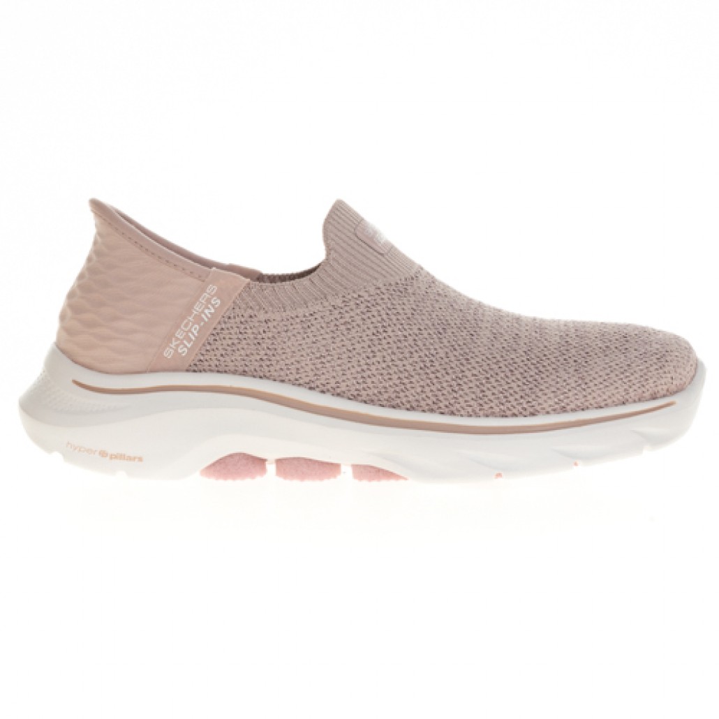 瞬穿舒適科技 GO WALK 7