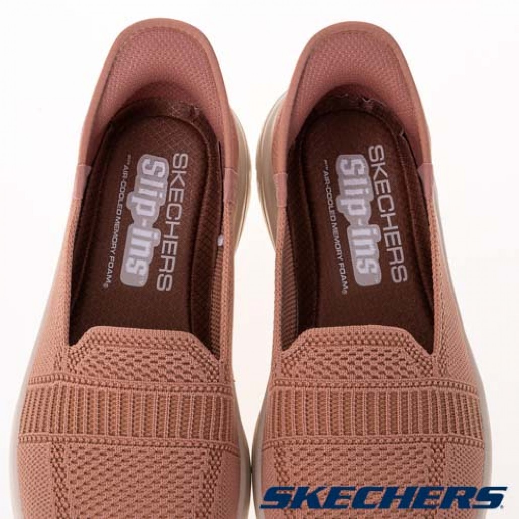 瞬穿舒適科技 ON-THE-GO FLEX