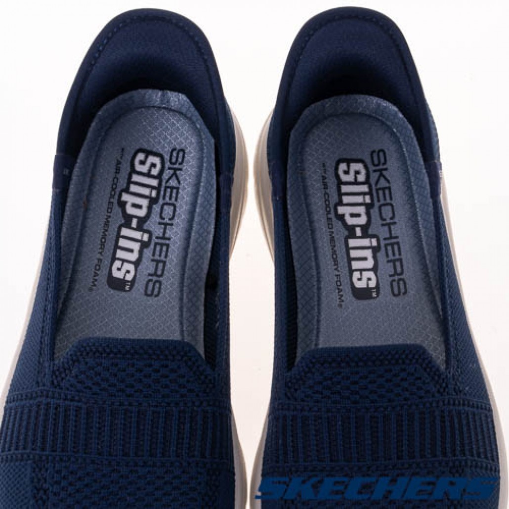 瞬穿舒適科技 ON-THE-GO FLEX