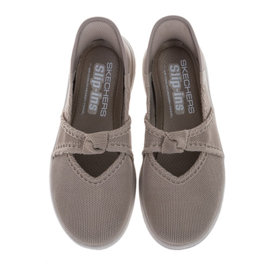 瞬穿舒適科技ON-THE-GO FLEX