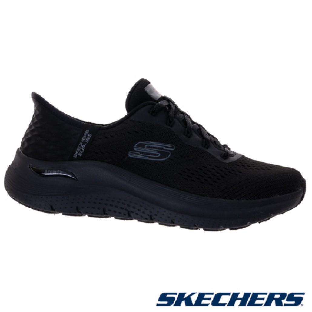 瞬穿舒適科技ARCH FIT 2.0 寬楦款