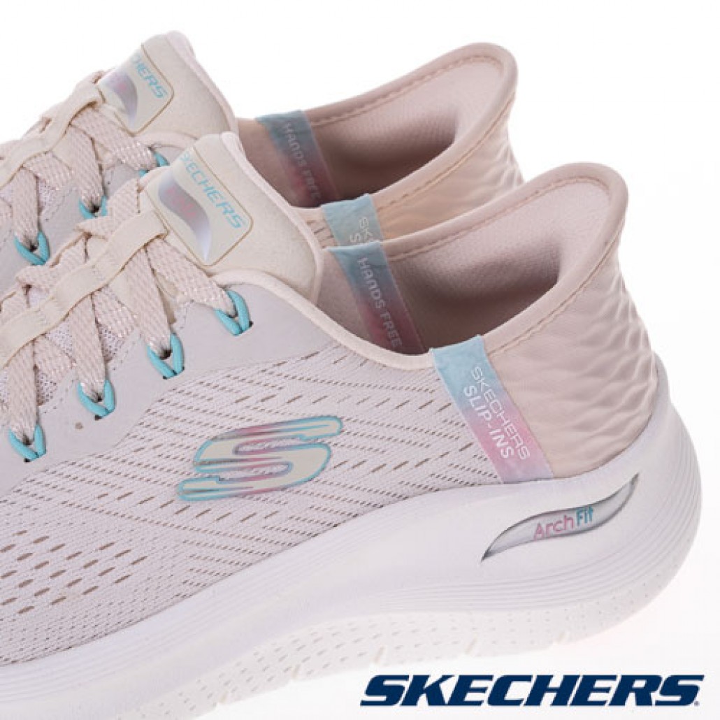 瞬穿舒適科技ARCH FIT 2.0 寬楦款