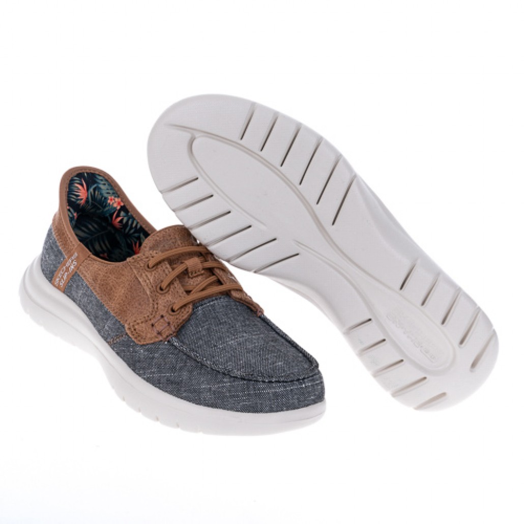 瞬穿舒適科技 ON-THE-GO FLEX