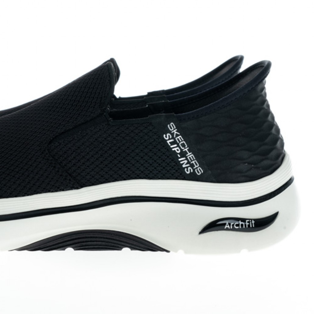 瞬穿舒適科技 GO WALK ARCH FIT 2.0