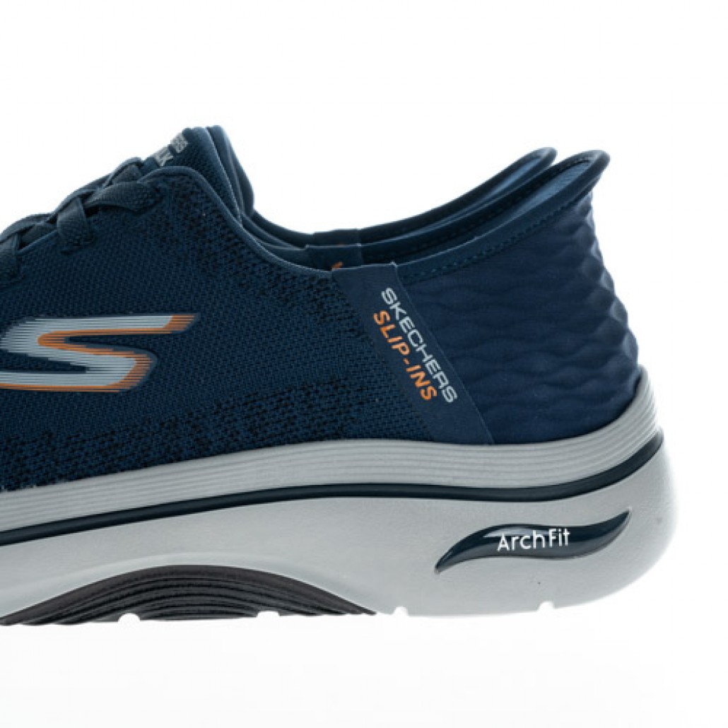 瞬穿舒適科技 GO WALK ARCH FIT 2.0