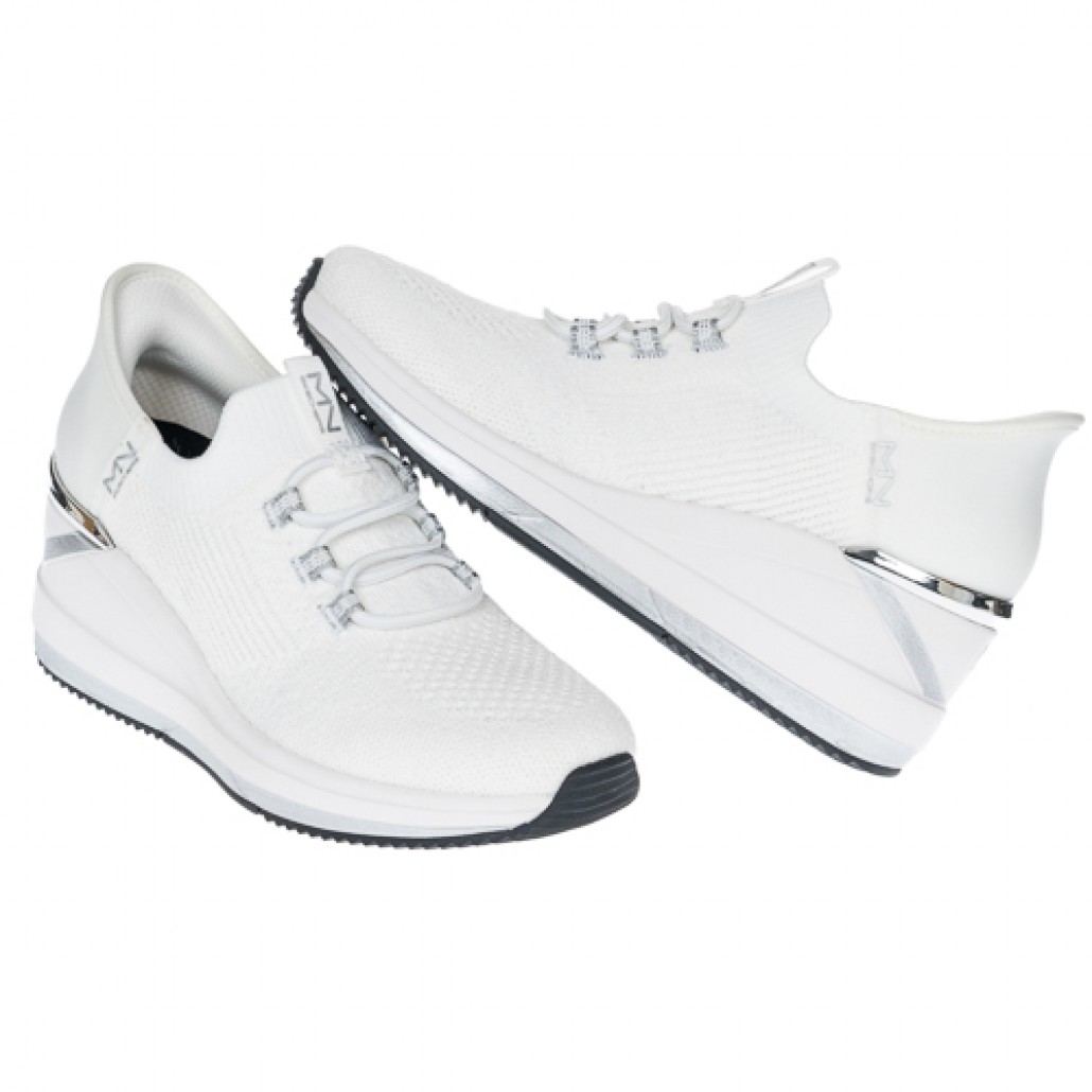 瞬穿舒適科技 THE TRIPLE WEDGE