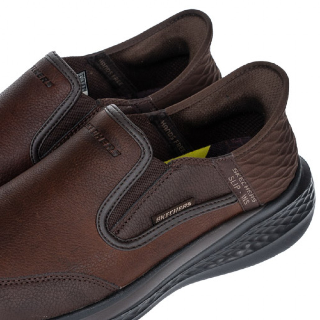 瞬穿舒適科技 SLADE