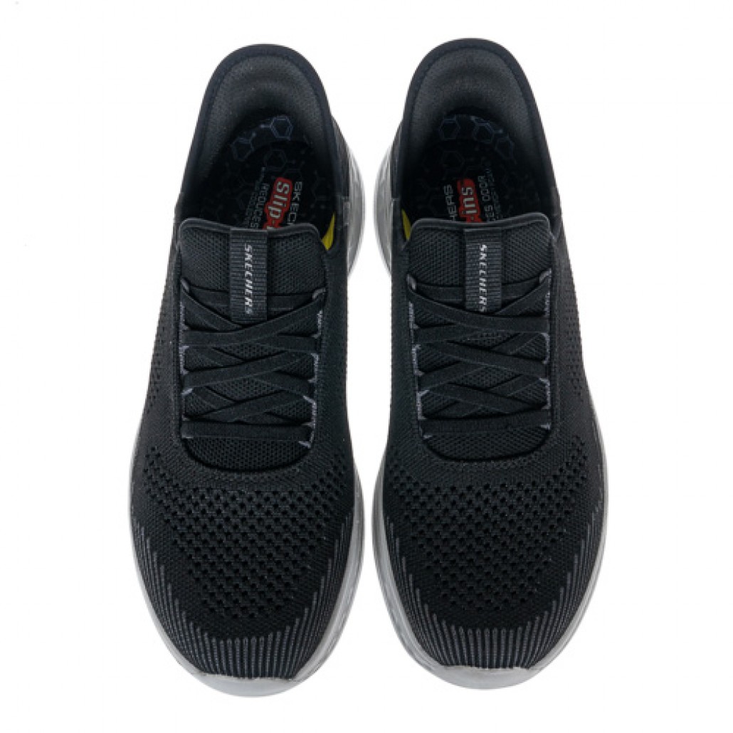 瞬穿舒適科技 SLADE